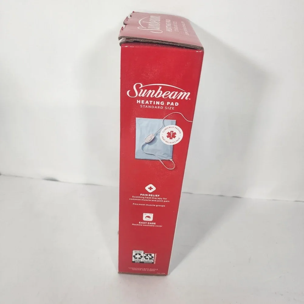 Sunbeam Heating Pad Standard Size 12x15 Moist Heat 3 Settings New in Box